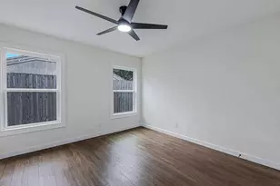 10913 Joaquin Dr, Dallas, TX 75228 - Photo 12