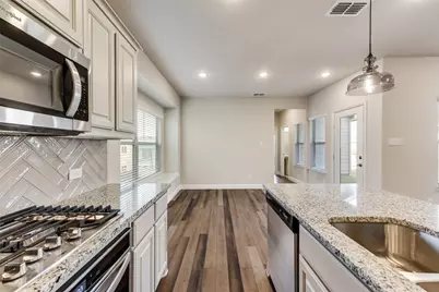 187 Town Park Avenue, Princeton, TX 75407 - Photo 10