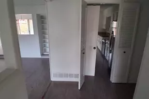 814 Oakbluff Dr, Lancaster, TX 75146 - Photo 10