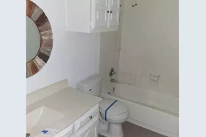 814 Oakbluff Drive, Lancaster, TX 75146 - Photo 16