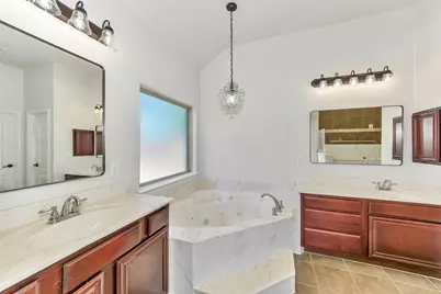 302 Red Eagle Trail, Hudson Oaks, TX 76087 - Photo 18