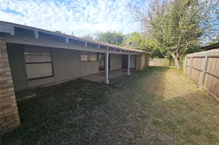 4708 Woodfield Dr, Arlington, TX 76016 - Photo 28