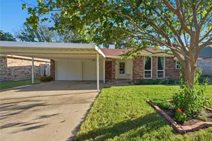 1129 W Hills Terrace, Saginaw, TX 76179 - Photo 4