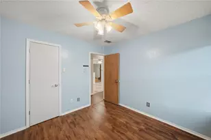 1129 W Hills Terrace, Saginaw, TX 76179 - Photo 16