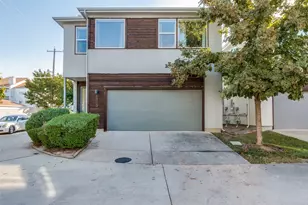 1010 Gallivant Ln, Dallas, TX 75218 - Photo 2