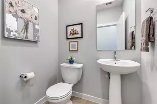 1010 Gallivant Ln, Dallas, TX 75218 - Photo 24