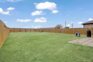 1238 Benwick Dr, Van Alstyne, TX 75495 - Photo 20