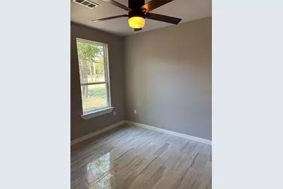 328 E Norway Street, Walnut Springs, TX 76690 - Photo 12