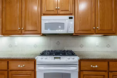 2012 Creekview Drive, Commerce, TX 75428 - Photo 14