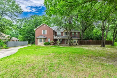 2012 Creekview Drive, Commerce, TX 75428 - Photo 1