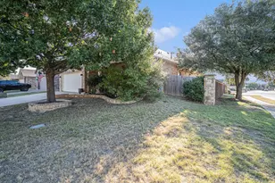 2200 Laurel Forest Dr, Fort Worth, TX 76177 - Photo 2