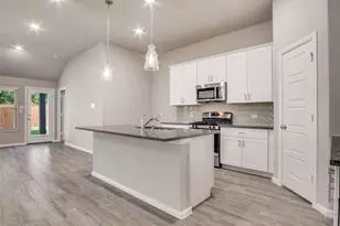 7765 Moosewood Dr, Fort Worth, TX 76131 - Photo 6