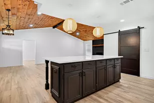 621 Craft Rd, Bells, TX 75414 - Photo 14