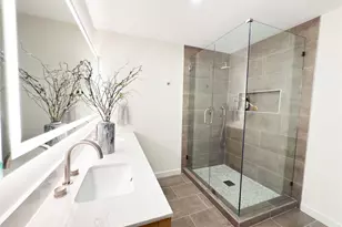 1326 Stevens Ridge Dr, Dallas, TX 75211 - Photo 18