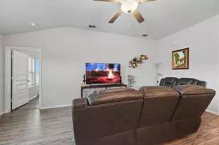 8812 Landergin Mesa Dr, Fort Worth, TX 76131 - Photo 6