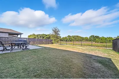 8812 Landergin Mesa Drive, Fort Worth, TX 76131 - Photo 12