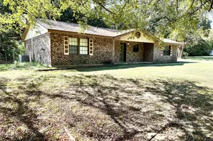 249 Co Rd 1150, Ravenna, TX 75476 - Photo 2