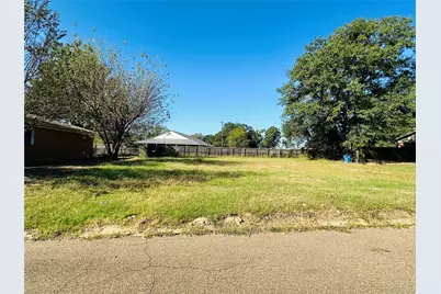613 Ward Street, Winnsboro, TX 75494 - Photo 2