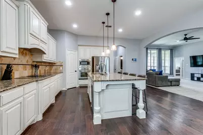 7811 Glen Hollow Lane, Sachse, TX 75048 - Photo 14