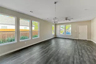 1228 Bessie St, Fort Worth, TX 76104 - Photo 8