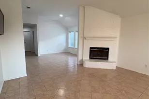 7420 Wild Brick Dr, Dallas, TX 75249 - Photo 4