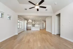 2510 Rockbrook Rd, Garland, TX 75041 - Photo 4