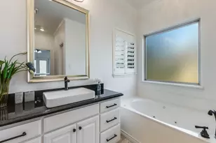 5848 Lago Vista Dr, Athens, TX 75752 - Photo 12