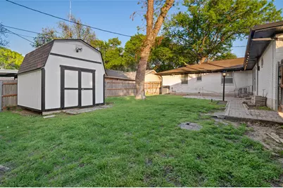 8815 Bretshire Drive, Dallas, TX 75228 - Photo 8