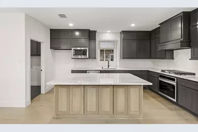 8137 Twin Creek Trail, Rowlett, TX 75089 - Photo 8