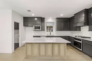 8137 Twin Crk Trl, Rowlett, TX 75089 - Photo 8