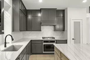 8137 Twin Crk Trl, Rowlett, TX 75089 - Photo 10