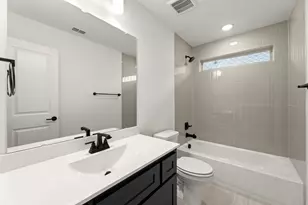 8137 Twin Crk Trl, Rowlett, TX 75089 - Photo 34