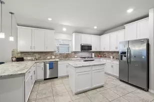 10120 Long Branch Dr, McKinney, TX 75071 - Photo 10