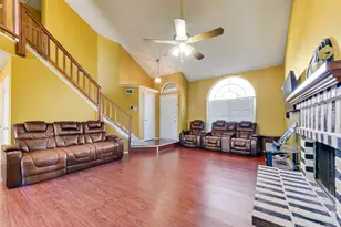 4153 Stinwick, Grand Prairie, TX 75052 - Photo 2