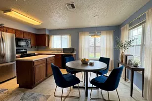 4153 Stinwick, Grand Prairie, TX 75052 - Photo 4