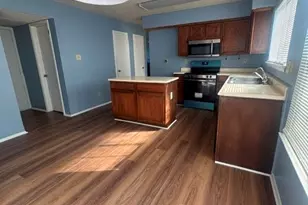 4153 Stinwick, Grand Prairie, TX 75052 - Photo 4