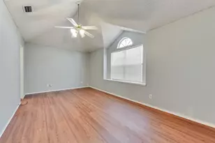 4153 Stinwick, Grand Prairie, TX 75052 - Photo 8