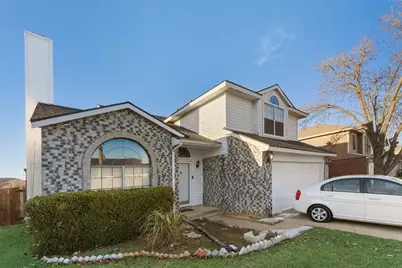 4153 Stinwick, Grand Prairie, TX 75052 - Photo 2