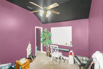 803 Lakeview Drive, Alvarado, TX 76009 - Photo 14