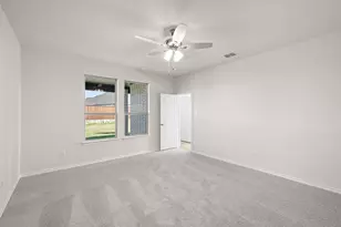 720 Scarlet Sage Dr, Waxahachie, TX 75165 - Photo 20