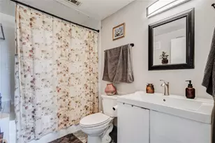 1111 S Akard St, Dallas, TX 75215 - Photo 20