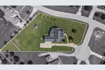 13101 Willow Tree Court, Fort Worth, TX 76052 - Photo 36