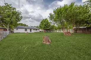 910 Darlene Ln, Arlington, TX 76010 - Photo 22