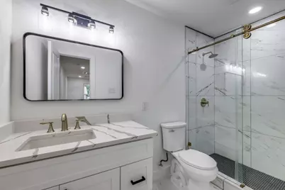 910 Darlene Lane, Arlington, TX 76010 - Photo 14