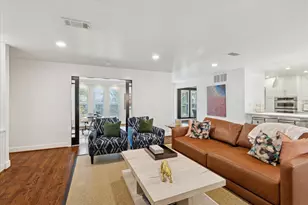 10023 Edgecove Dr, Dallas, TX 75238 - Photo 6