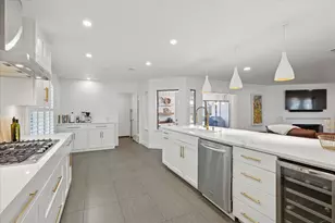 10023 Edgecove Dr, Dallas, TX 75238 - Photo 1