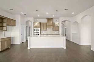 105 Grey Wolf Ct, Godley, TX 76044 - Photo 6