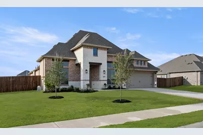 105 Grey Wolf Court, Godley, TX 76044 - Photo 2