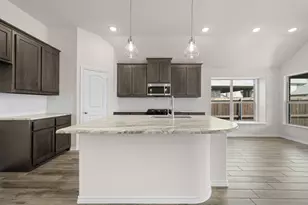 7740 Gatevine Ave, Joshua, TX 76058 - Photo 4