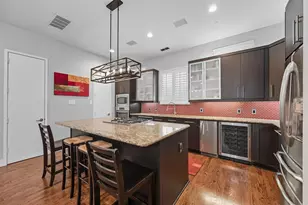 2411 N Hall St, Dallas, TX 75204 - Photo 4